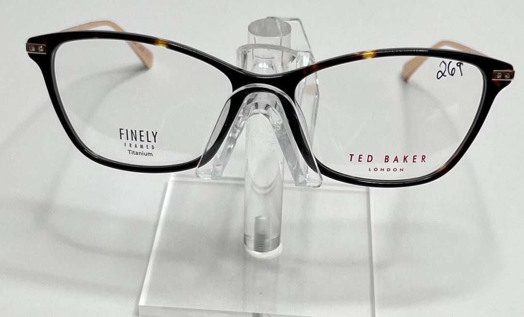 Ted Baker B750