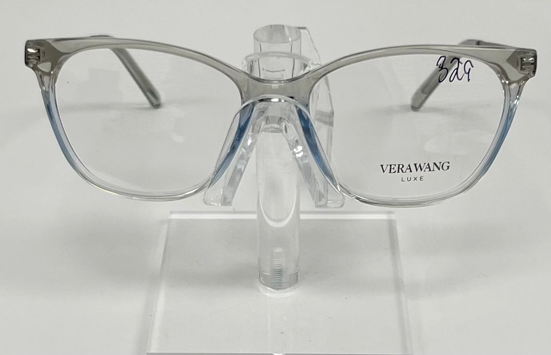 Vera Wang," Melrose"