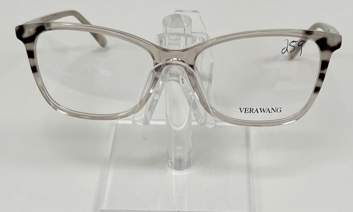 Vera Wang V576