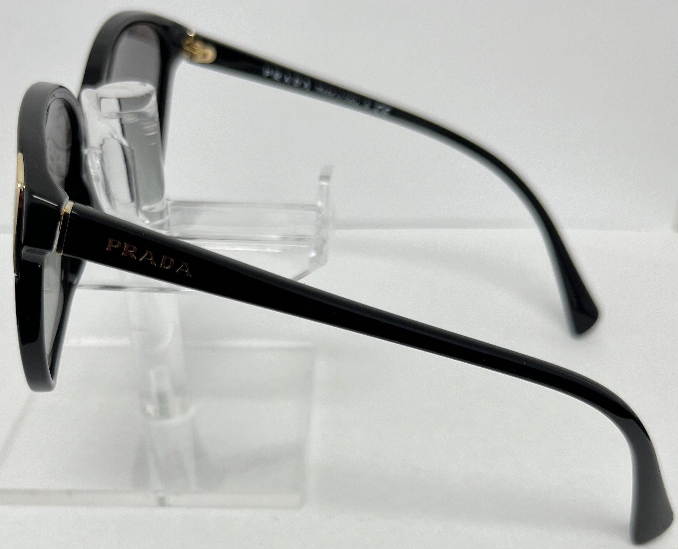 Prada SPR010