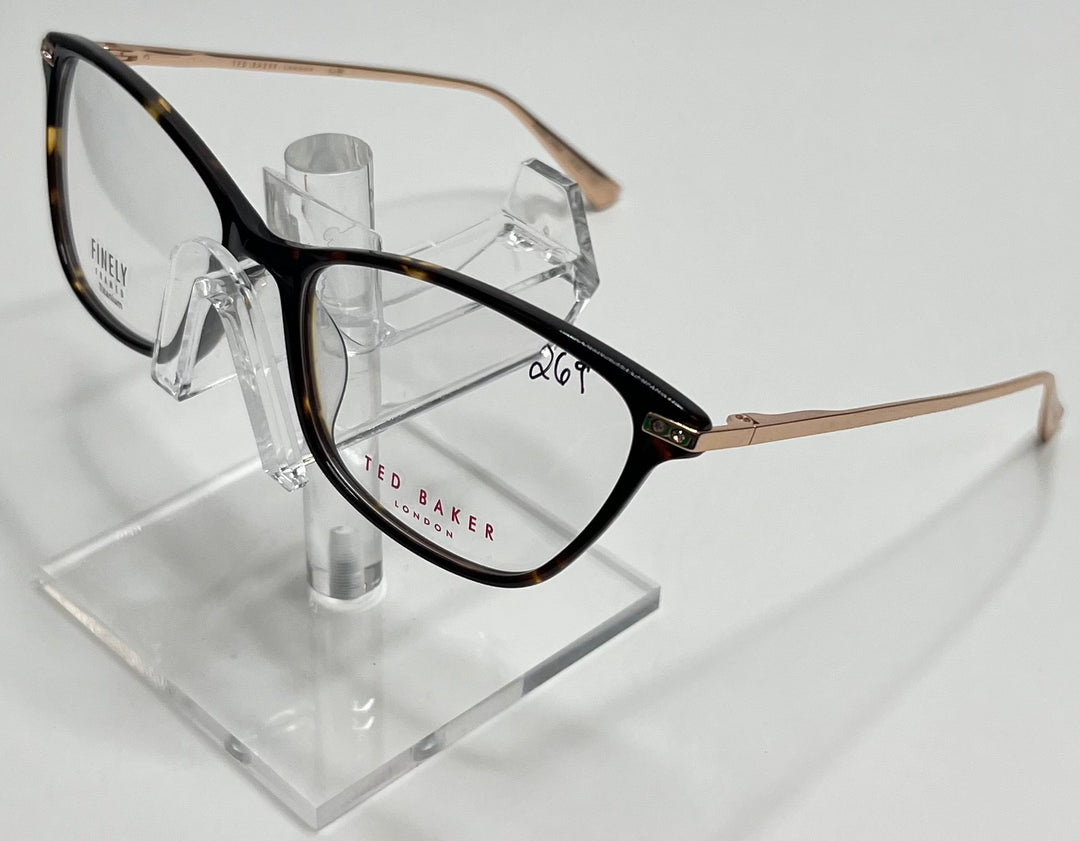 Ted Baker B750
