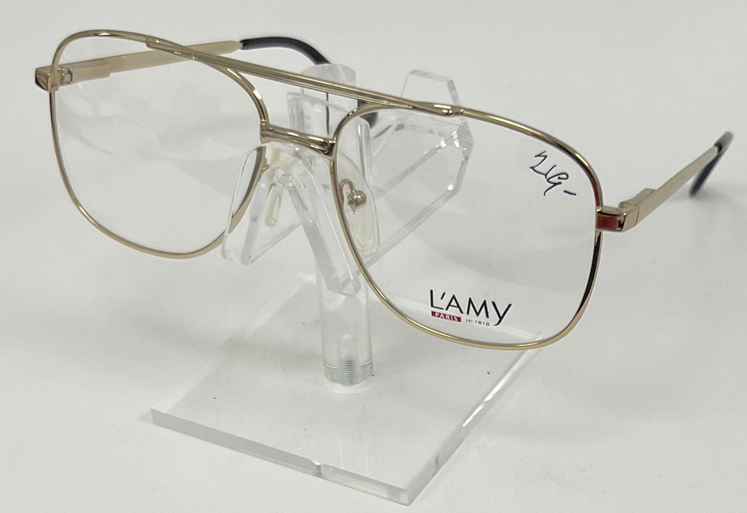 L'AMY Westport C021
